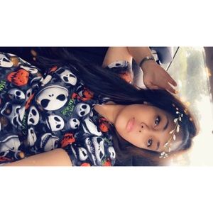 Meet your Posher, Oliena